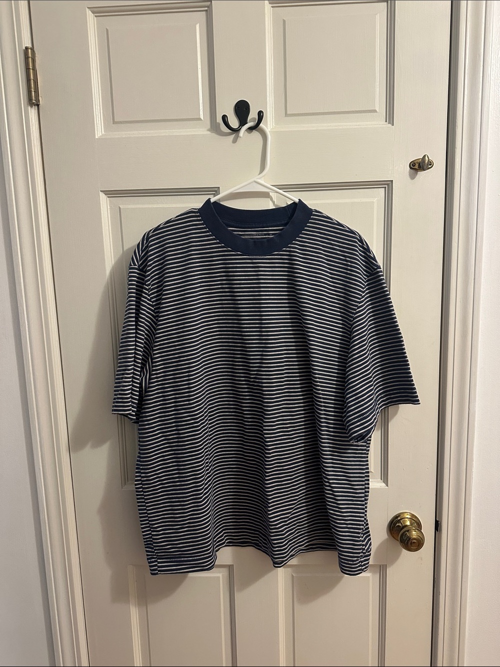 Abercrombie & Fitch Navy and White Striped Crew Tee